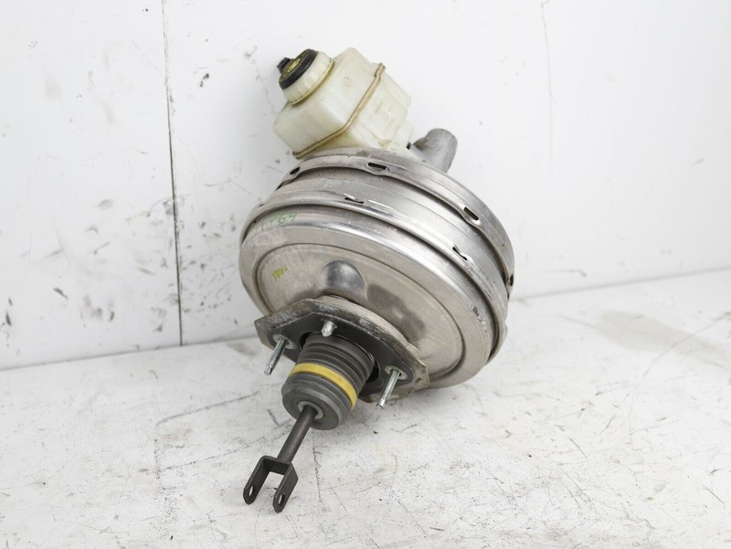 2011-2016 BMW F07 F10 F11 BRAKE MASTER CYLINDER BOOSTER FLUID RESERVOIR 6782289