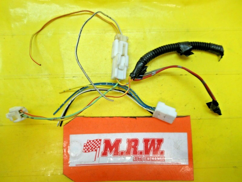 WIRE PLUG CONNECTOR KEY LOCK CYLINDER IMMOBILIZER 00 01 02 03 04 05 MR2 SPYDER