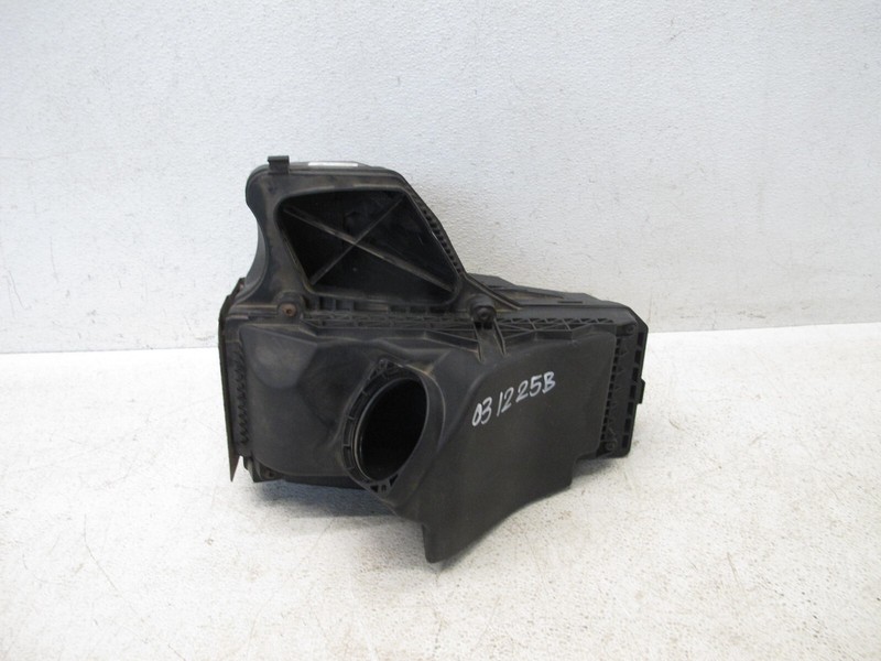 09-17 AUDI 8T A5 B8 A4 Q5 2.0 FSI AIR FILTER BOX CLEANER ASSEMBLY OEM 031225B