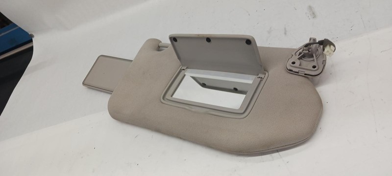 19-'20 INFINITI QX60 right passenger Sun visor w/light OEM Grade A
