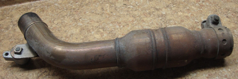2006 Yamaha FZ6 FZ 6 FZ6-C F Z 6 600 Exhaust Catalyst Pipe Mid Tube Middle Link