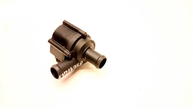 09-16 AUDI C7 A6 S6 A7 S7 S8 QUATTRO ENGINE AUXILARY WATER PUMP OEM 071625B