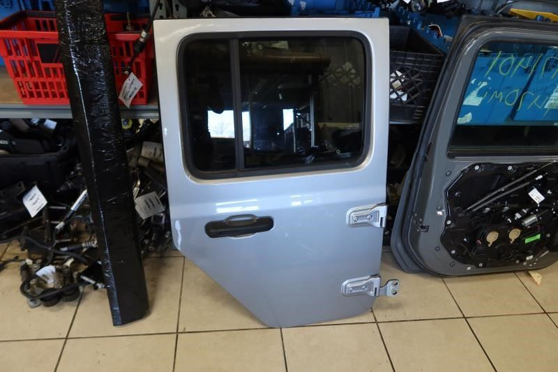 2018-2022 Jeep Wrangler Gladiator OEM Rear Right Passenger Door Assembly Power
