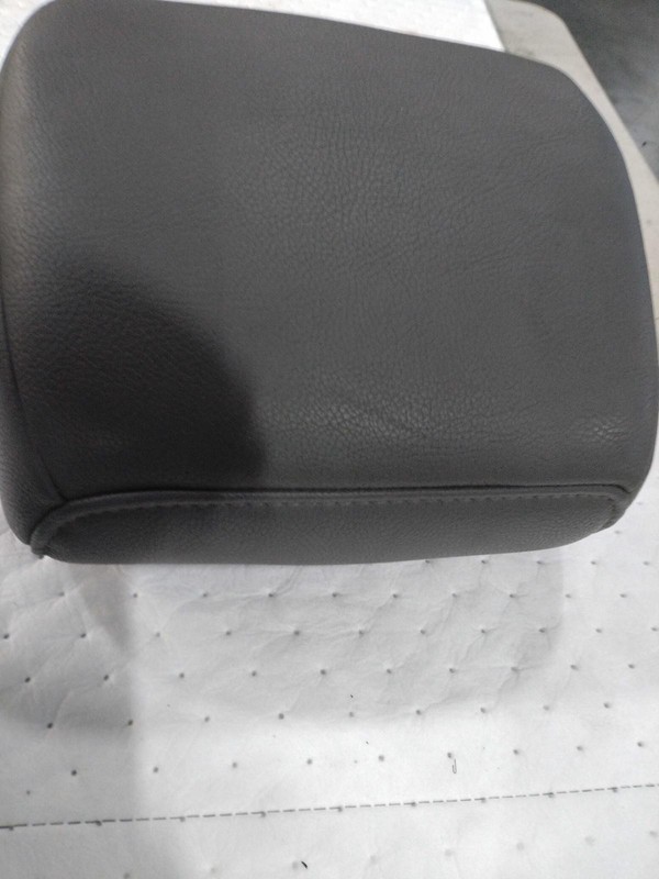 2017 Toyota Tundra Front Headrest White Used 3391411 82K Miles