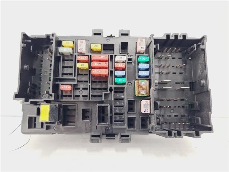 Right Inside Fuse Box Fits 2019 Tahoe 570233