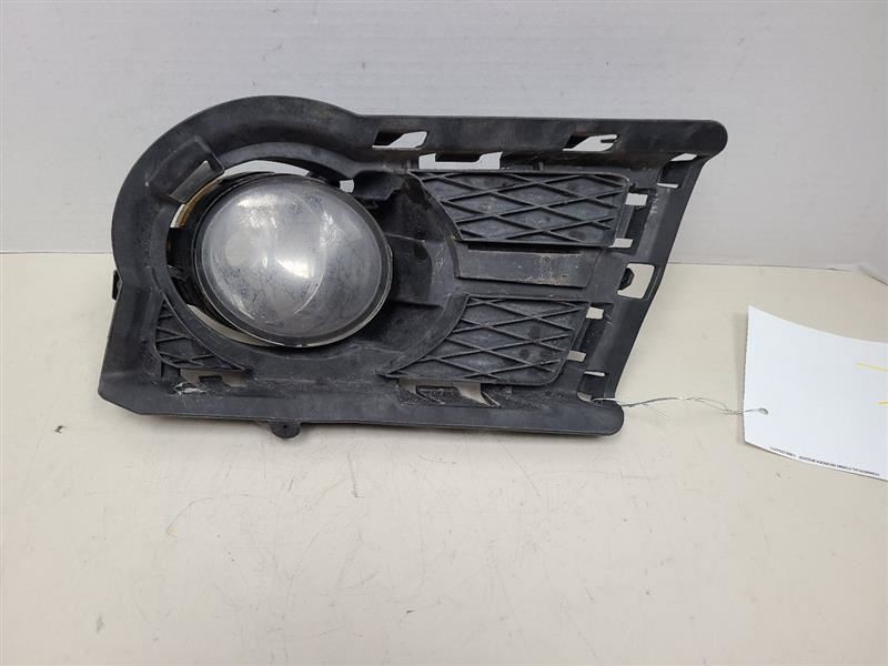 Driver Corner/Park Light Fog-driving Bumper Mounted Fits 07-11 EOS 557236