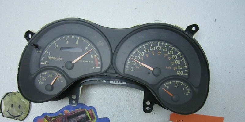 SPEEDOMETER CLUSTER ODOMETER GAUGE 16211672 CAR car 1999 99 PONTIAC GRAND AM SE