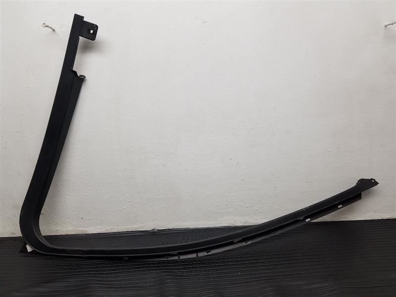13-19 Ford Escape Front Right Passenger Door Window Molding OEM CJ5Z-7851752-AA