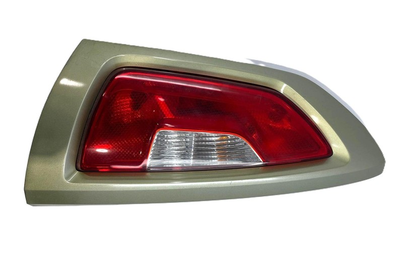 2010-2013 Kia Soul Nice RH Passenger Rear Tail Light Lamp Incandescent Bulb OEM