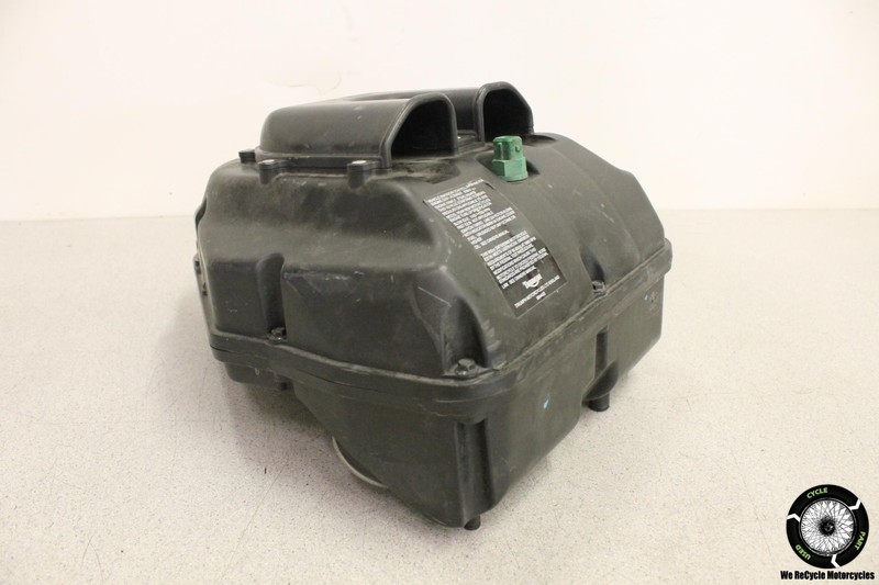 2002 Triumph Daytona 955i AIRBOX AIR INTAKE FILTER BOX HOUSING 955 02
