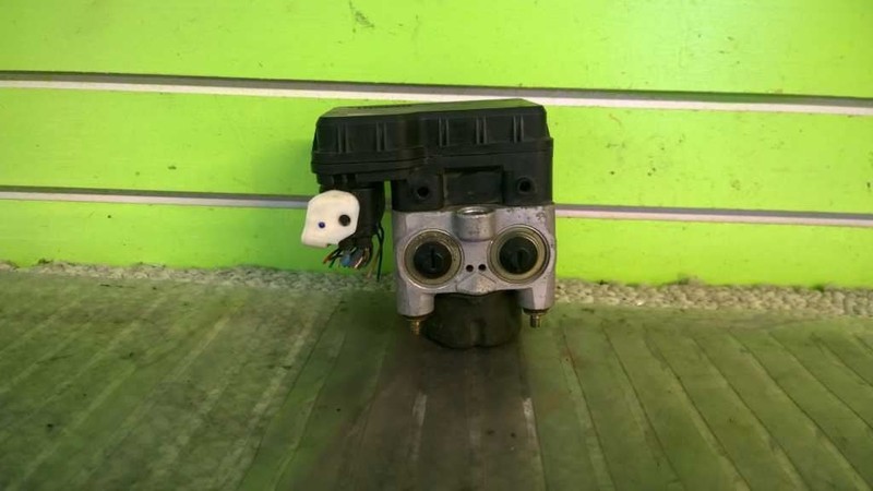 03 LEXUS ES300 3.0L AT SEDAN ABS ANTI LOCK BRAKE OEM 1280-33