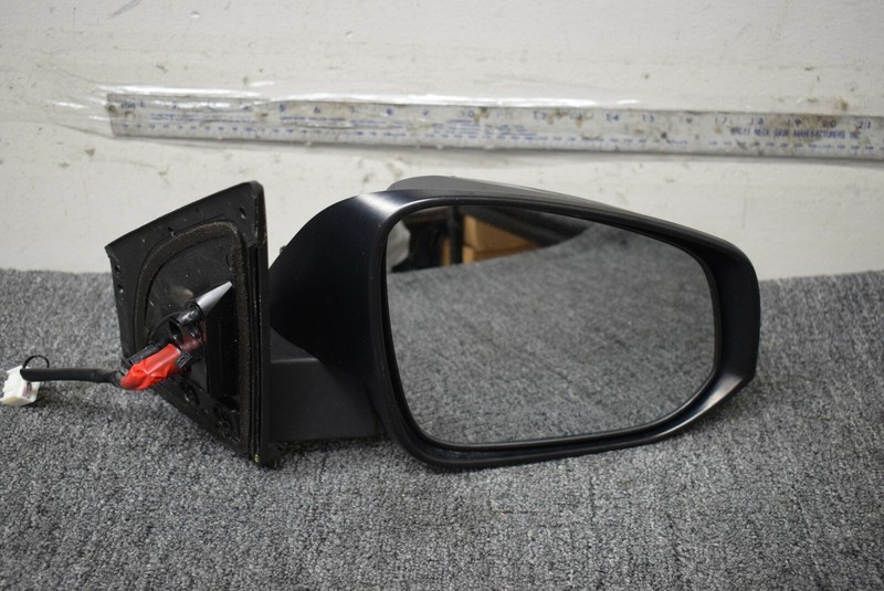 2015-2018 TOYOTA RAV4 RIGHT SIDE MIRROR FACTORY OEM