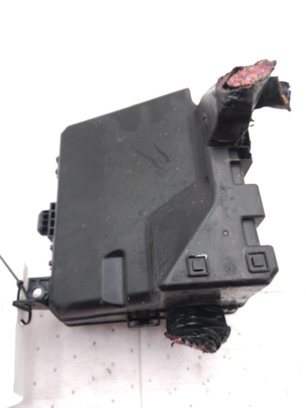 Used Fuse Box Engine fits: 2015 Mitsubishi Lancer w/o turbo AT Grade A