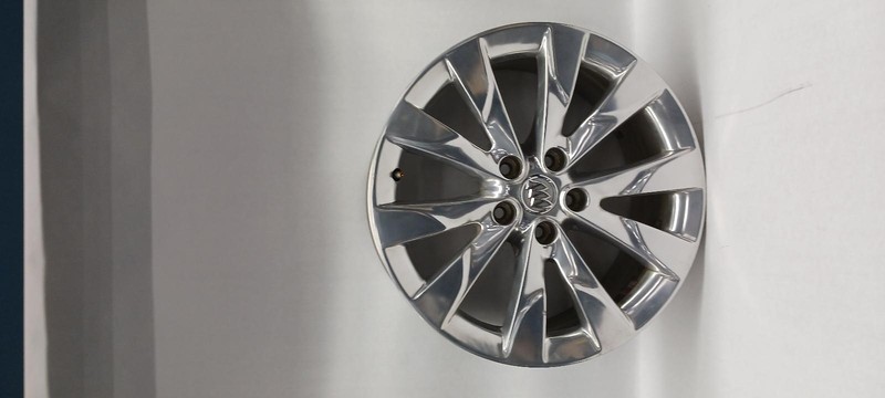 17-'18 BUICK ENVISION Wheel 18x7-1/2 polished OEM Grade B