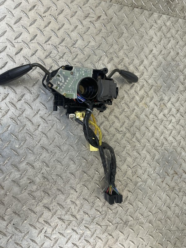 Mazda Miata 1999-2005 NB Headlight Turn Signal And Wiper Combination Switch Oem.