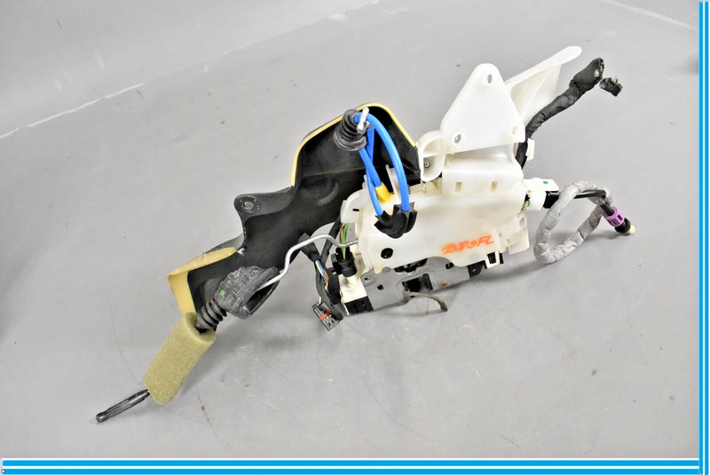 08-18 Mercedes W204 CLS400 E350 C300 Front Left Door Lock Latch Actuator OEM