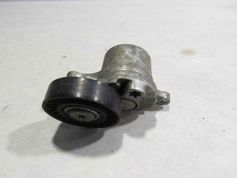 18-20 Mercedes E63 S W213 2018 4.0L AWD Engine Motor Belt Tensioner Pulley >:Y