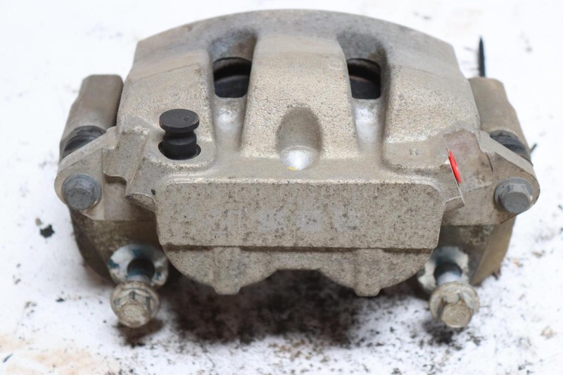 2011-2014 FORD MUSTANG GT FRONT RIGHT PASSENGER SIDE BRAKE CALIPER OEM