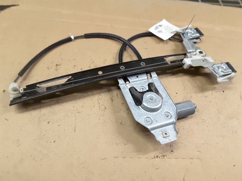 02 03 04 05 06 TRAILBLAZER EXT R. RE WINDOW REGULATOR 63852