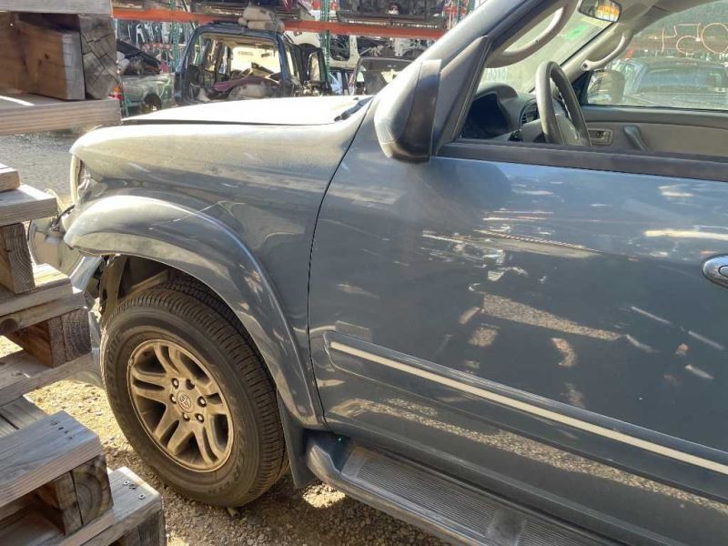 05 06 07 TOYOTA SEQUOIA SR5 DRIVER LEFT FENDER BLUE-8J7
