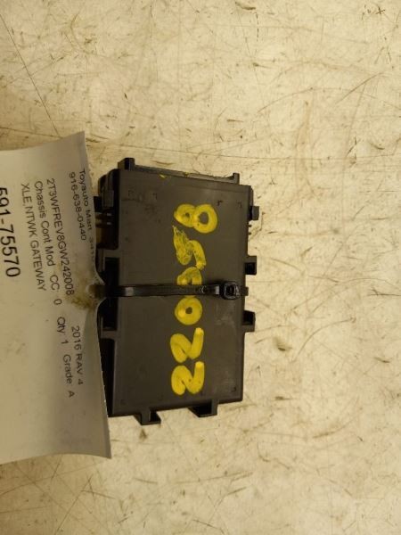 16-18 TOYOTA RAV4 XLE 2.5L 2WD AT CHASSIS ECM NETWORK GATEWAY CONTROL MODULE