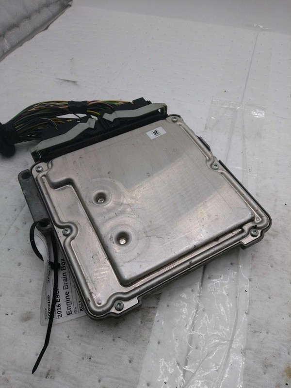 2016 Ford Escape Engine Control Module ECM OEM Red 133K Miles NJ25-23189-591614