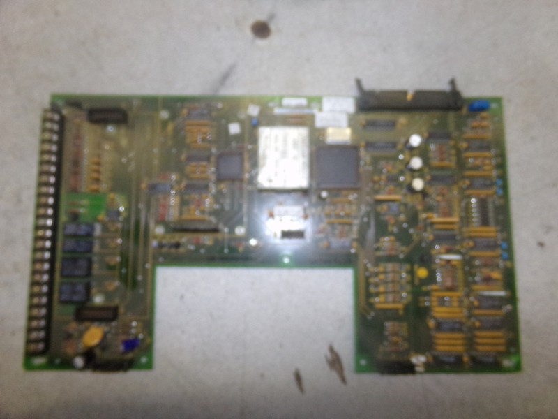 Allen Bradley Drive Control Board Language Module 13365-EN 74100-071-51