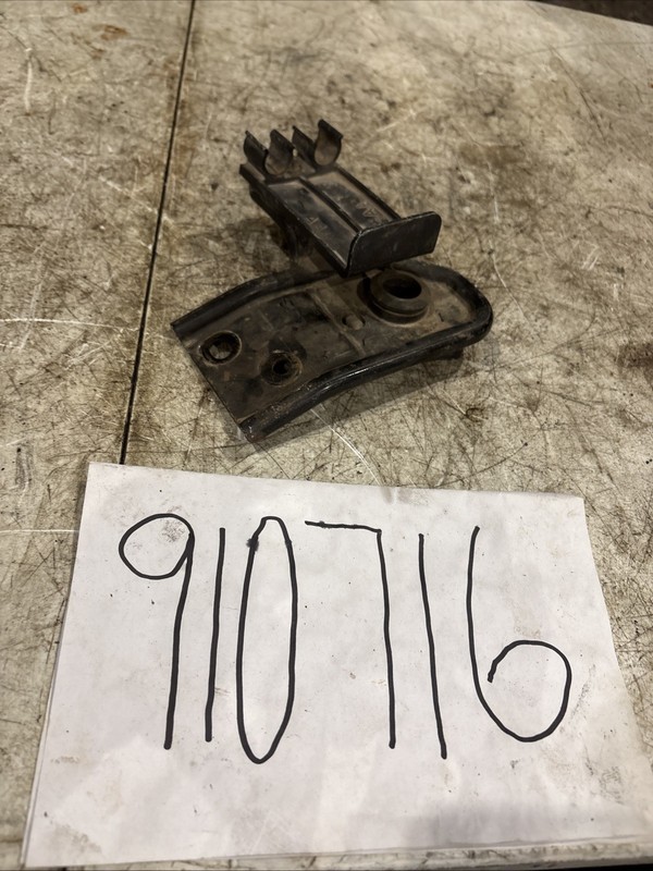 1999-2004 Ford F250 F350 Upper Left Radiator Bracket Mount