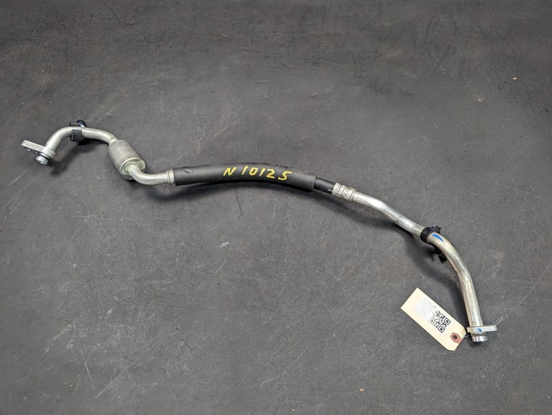 A/C Refrigerant Suction Hose 2018 Nissan Pathfinder 92480-9PF0A 2016 2017 - 2020