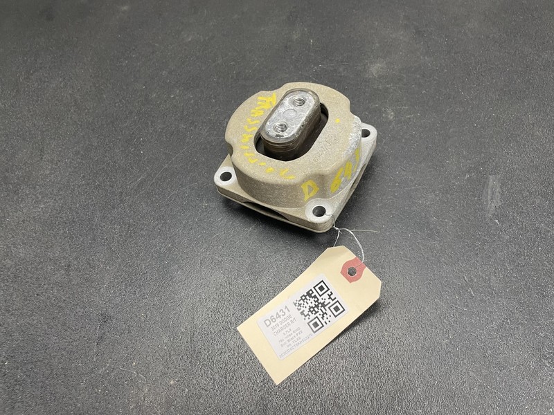 Transmission Mount Bracket 2019 Dodge Charger 68092519AA 2014 2015 2016 - 2023