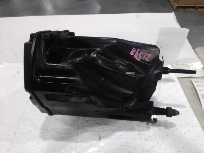 Used Air Cleaner Assembly fits: 2018 Audi Q5 2.0L from 06/05/17 Grade A