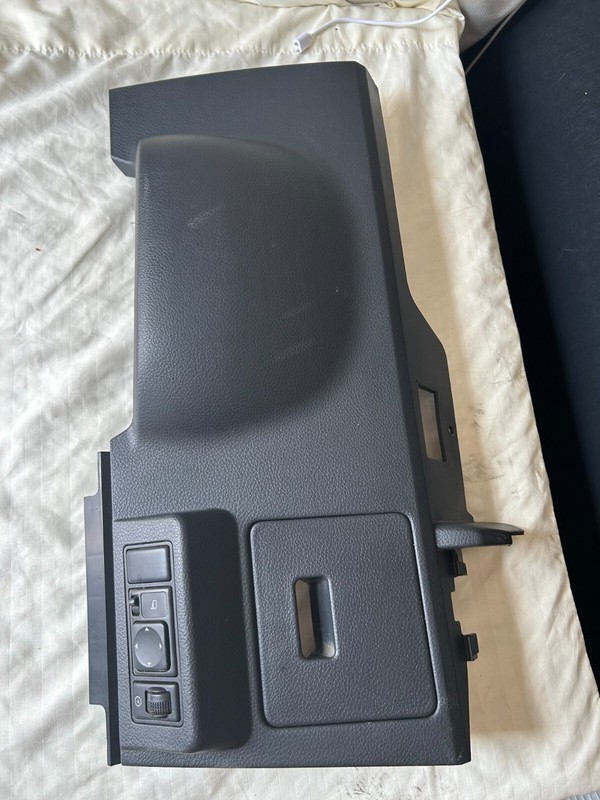 2007-2011 VERSA Driver Side Dash Panel Lower Knee Bolster Trim Mirror Switch OEM