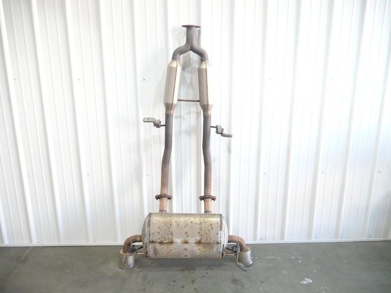 2009-2020 Nissan 370Z Sport Z34 Exhaust Pipe Mid Muffler Tip 203001EA0A OEM