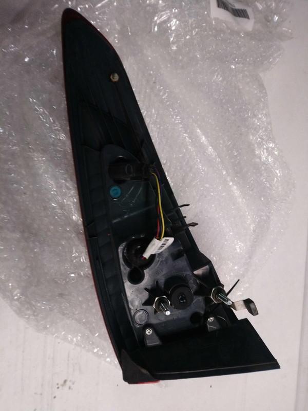 2016 Ford Fusion Left Blue Tail Light Assembly OEM 196892 112K Mileage