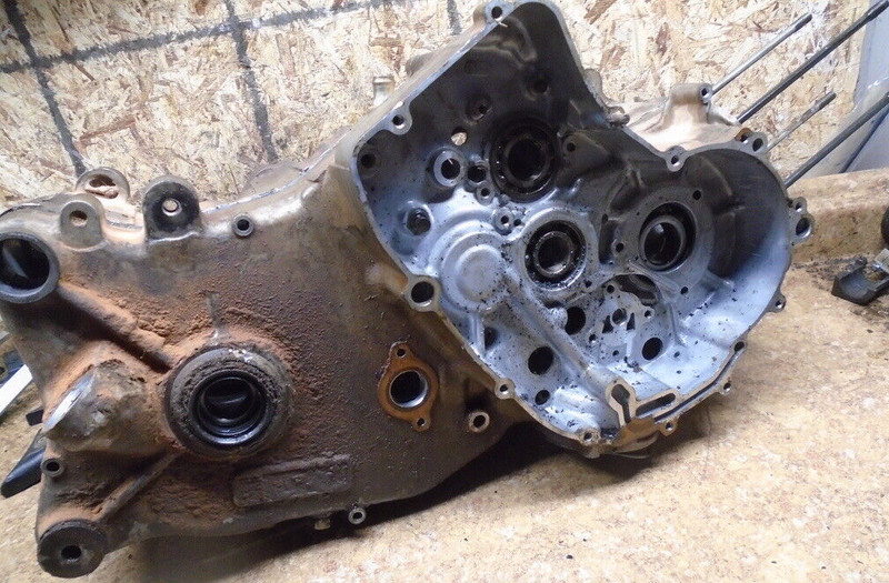 1996 Suzuki Quad Runner LT-4WD LTF 250 LT250 Engine Crank Case Casing Block 96