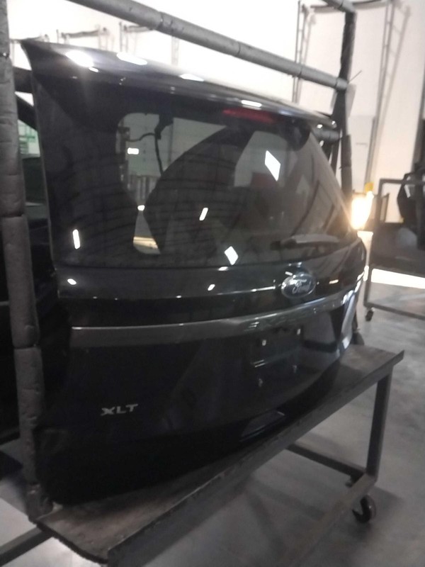 2018 Ford Explorer OEM Black Deck Lid Trunk Lid 129K Miles BB5Z17508B