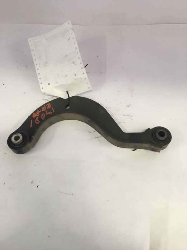Upper Control Arm Rear VW GOLF GTI Right 06 07 08 09 10 11 12 13 14 15 16 17 18