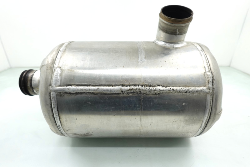 GOOD FRESHWATER 2005-2014 Yamaha VX Deluxe / Cruiser 1100 OEM Exhaust Muffler