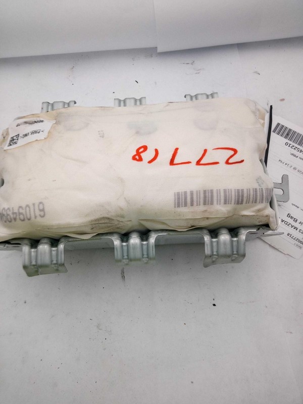 2023 MAZDA 3 Instrument Panel Air Bag Black Right Side 44k Miles OEM