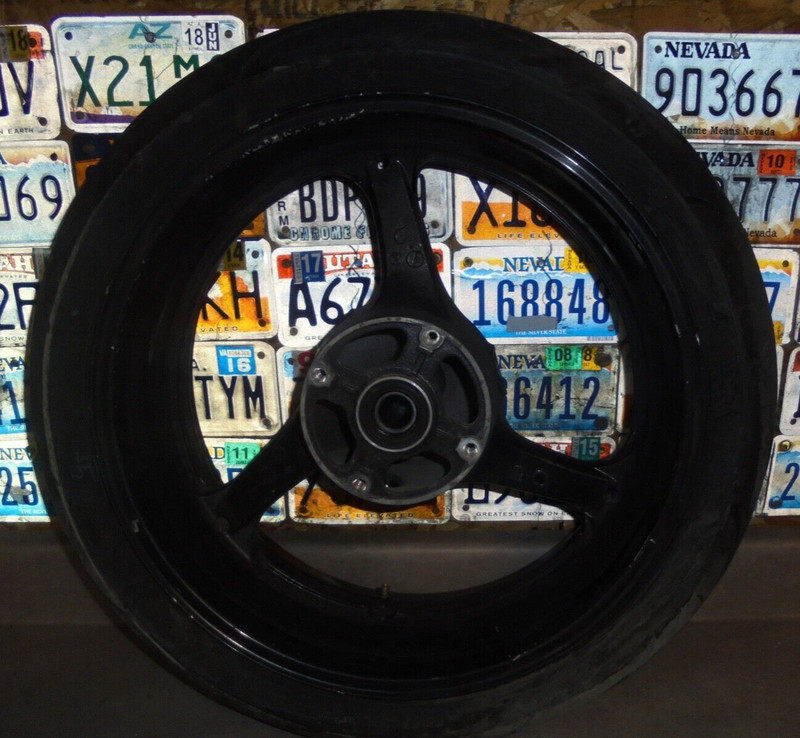 2005 Honda CBR1000RR CBR 1000 RR CBR1000 190/50-17 Rear Back Rim Wheel Tire 17