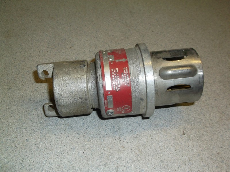 Crouse Hinds BP59 Explosion Proof Plug 2W 3-Pole 1PH 30A 250VAC-DC 600VAC