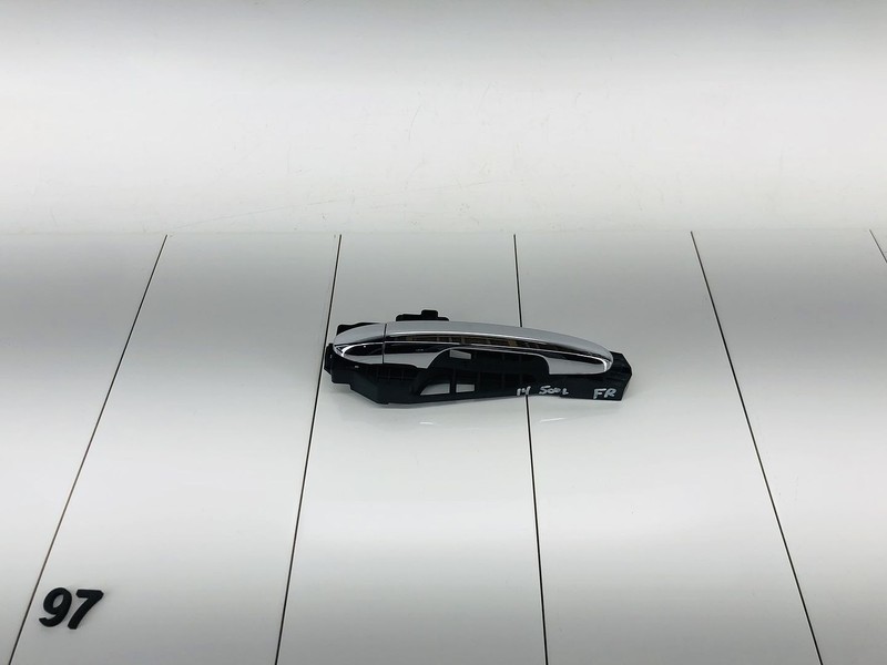 14-17 FIAT 500L FRONT RIGHT PASSENGER SIDE EXTERIOR DOOR HANDLE OEM