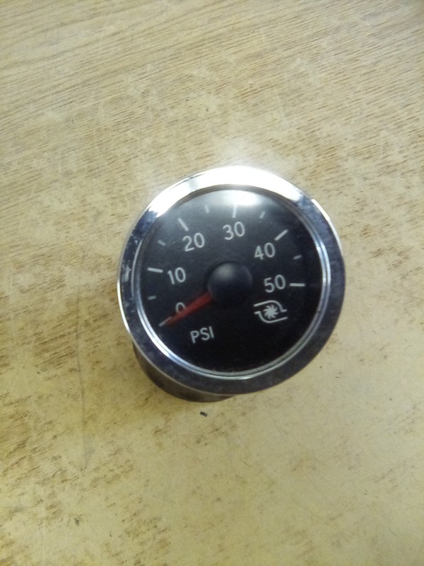 International LT 3768410C1 Turbo Boost Gauge