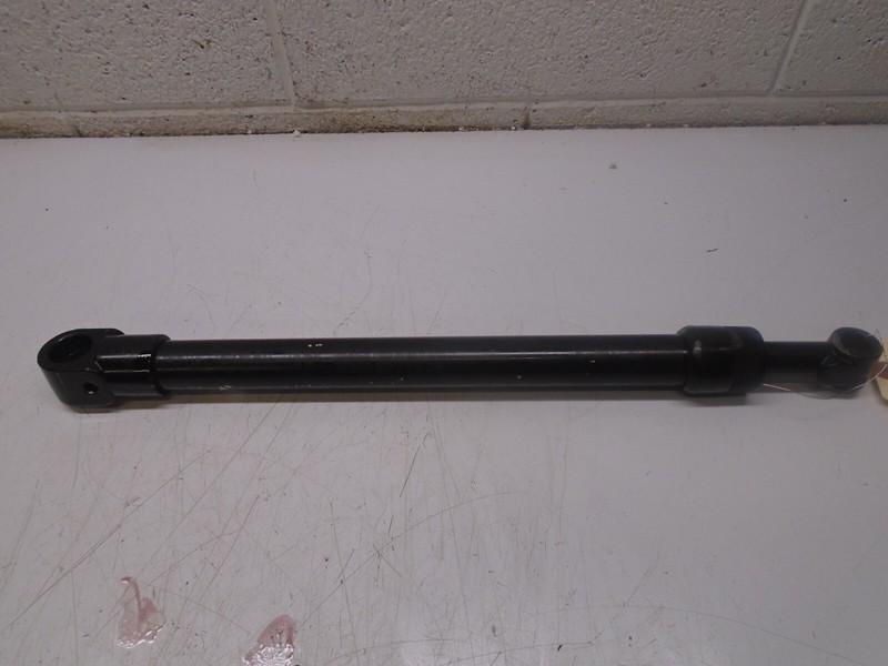 Y4 OEM QUICKSILVER MERCRUISER TILT CYLINDER 45375A1 38228
