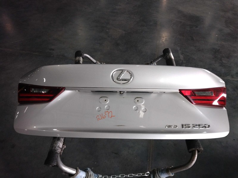 2015 Lexus IS250 Silver OEM Deck Lid Trunk Lid Used 107k Miles NJ25-21672-536506