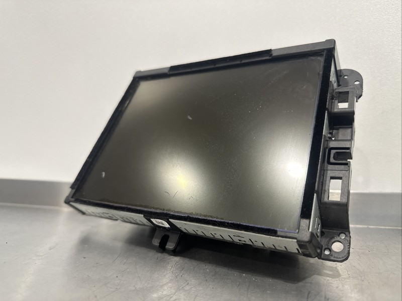 Jeep Grand Cherokee Dodge Ram Radio VP4 Navigation Media Center 68238619AF OEM