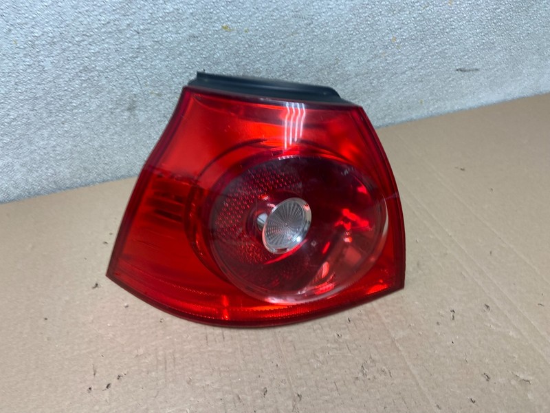 2006 2007 2008 Volkswagen Golf MK5 5 Left Driver LH Tail Light Oem AB2388 LK