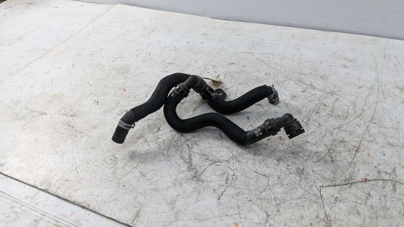 Auxiliary Pump Heater Water Hose 2020 Chevrolet Equinox 84418036 2018 2019 -2023