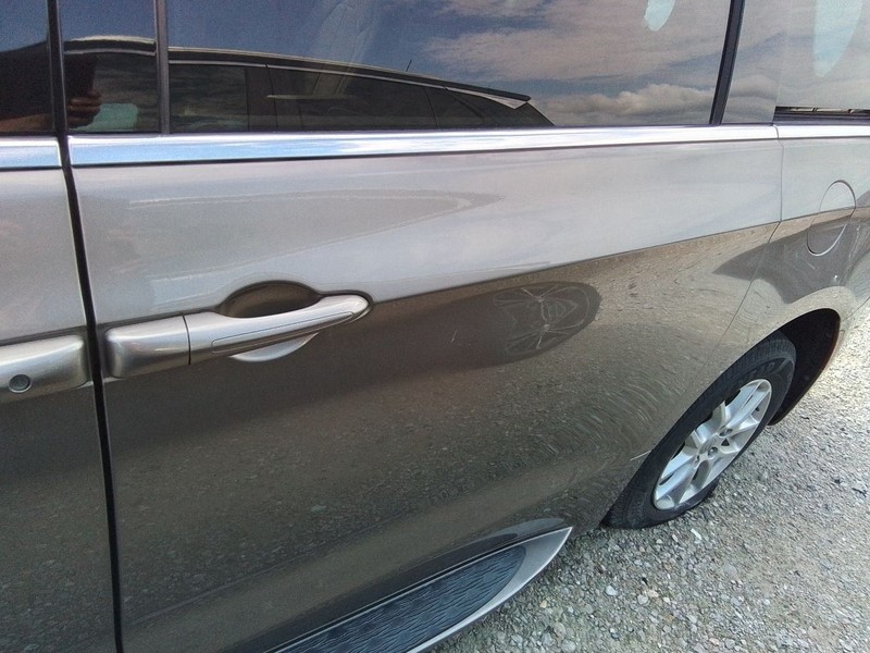 Driver Rear Side Door Movable Tempered Glass Fits 17-23 PACIFICA 3531419