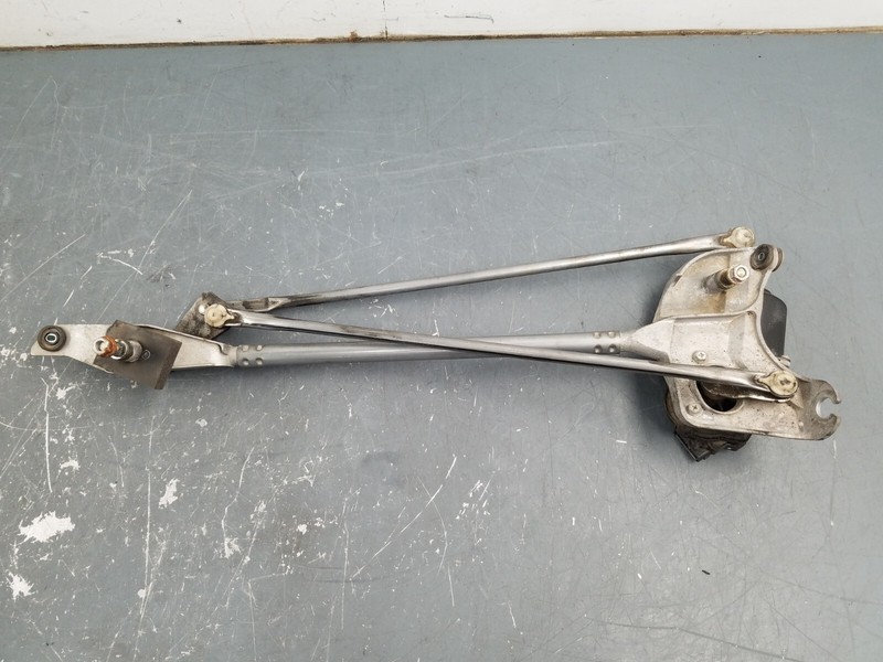 2010 Chevy Corvette C6 Grand Sport Windshield Wiper Motor #6815 C4